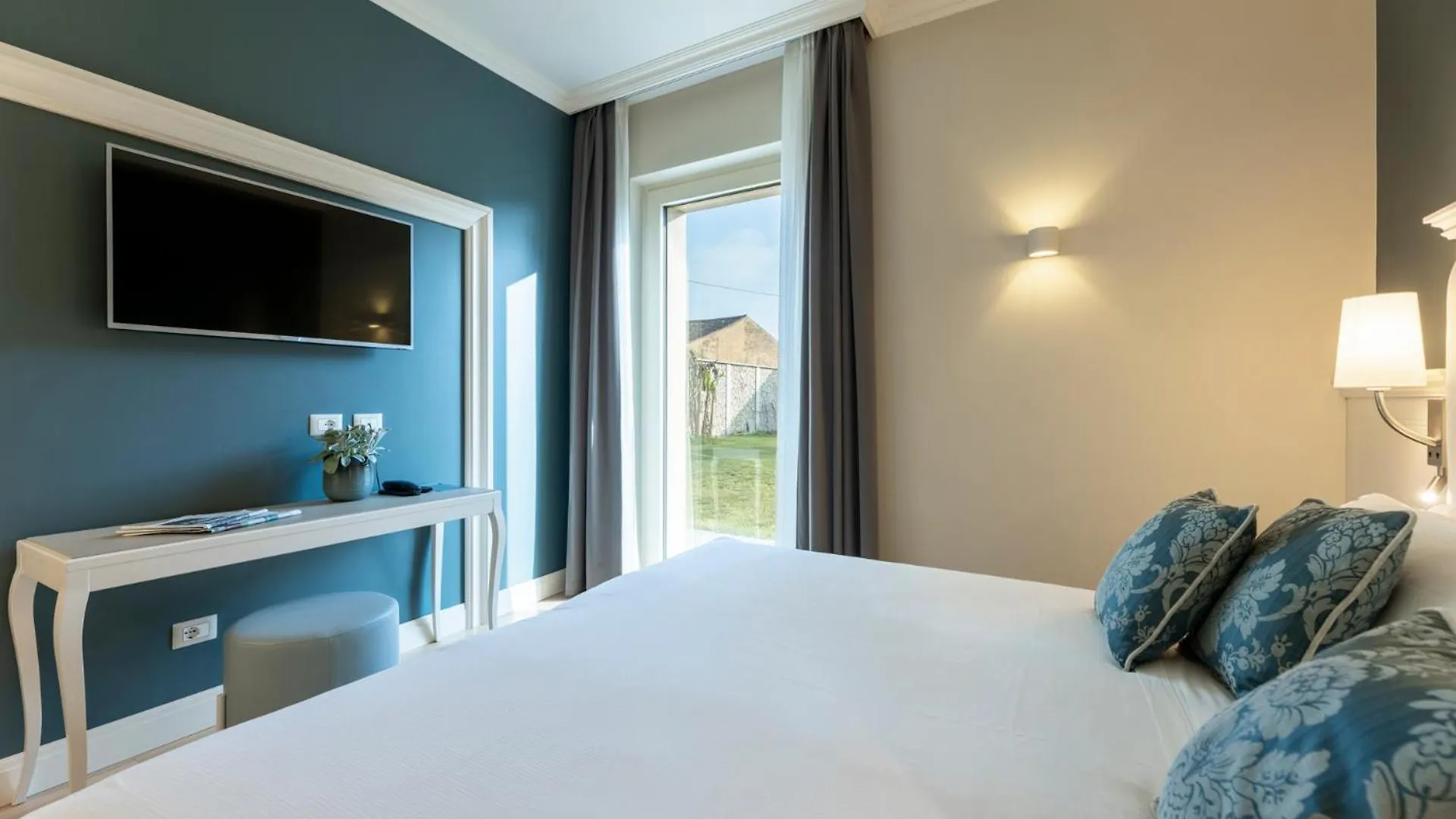 Hotel La Caporala Castel d'Azzano