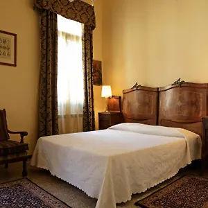 Palazzo Minelli Couette-café